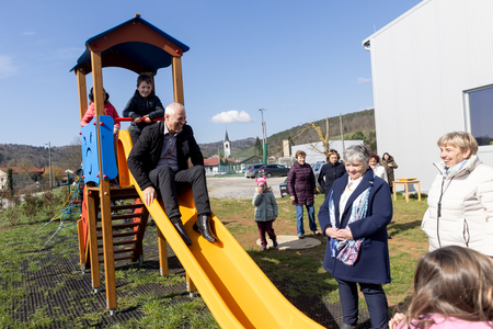 ODPRTJE DVEH  OTROŠKIH IGRIŠČ V KOŠANI 6.3.2026 - Valter Leban-0340